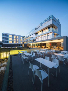 Отель Hotel Privo  Тыргу-Муреш